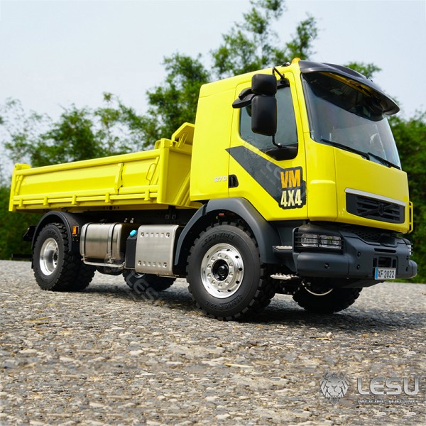 LESU 1/14 truck model toy...